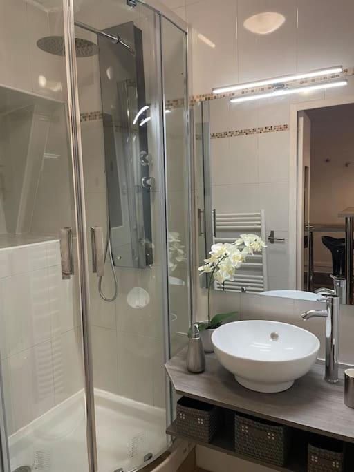 Cozy Studio Chatelet Paris 1 Lägenhet Exteriör bild